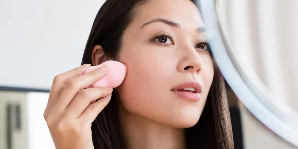 How to Use Makeup and Skin Care For Acne